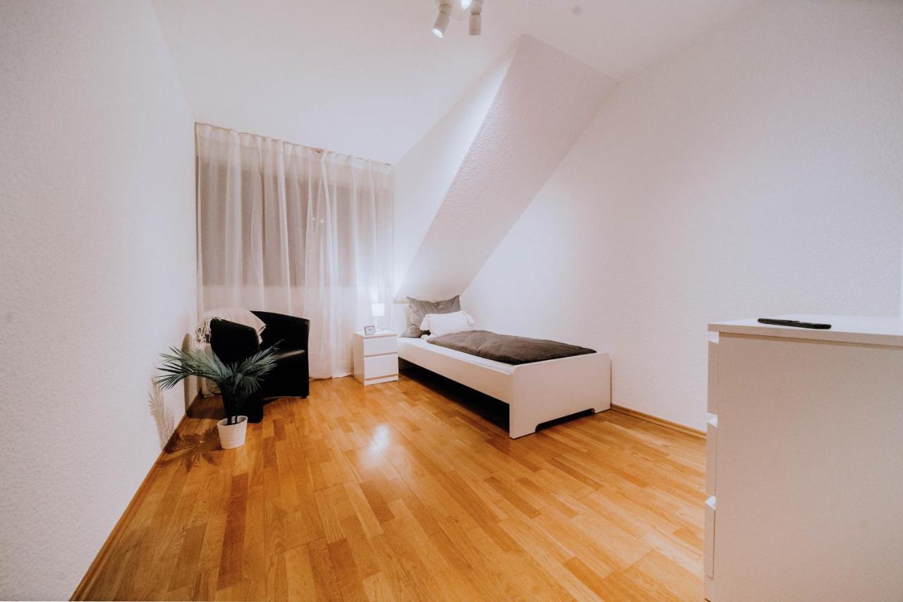 Grosse 3 Wallersheim Mit Pkw Stellplatz Apartment Koblenz (Rhineland-Palatinate)